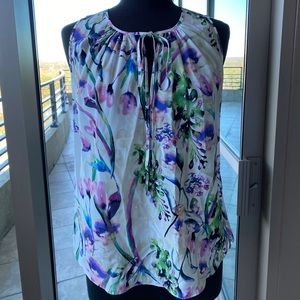 AMANDA UPRICHARD: NWOT- FLORAL BLOUSE- SMALL